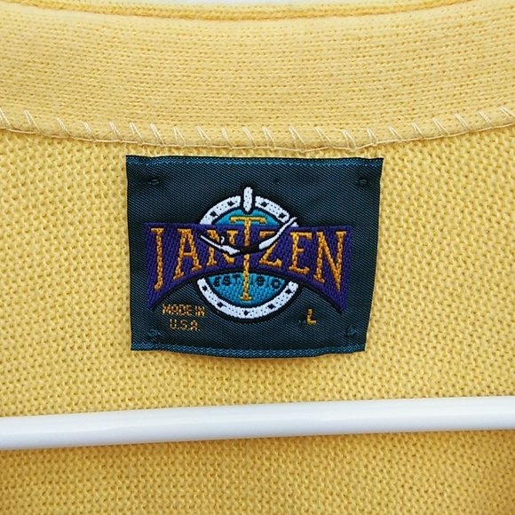 Yellow Vtg Grandpa V Neck Cardigan  oversized sweater size L Jantzen USA - Picture 3 of 5